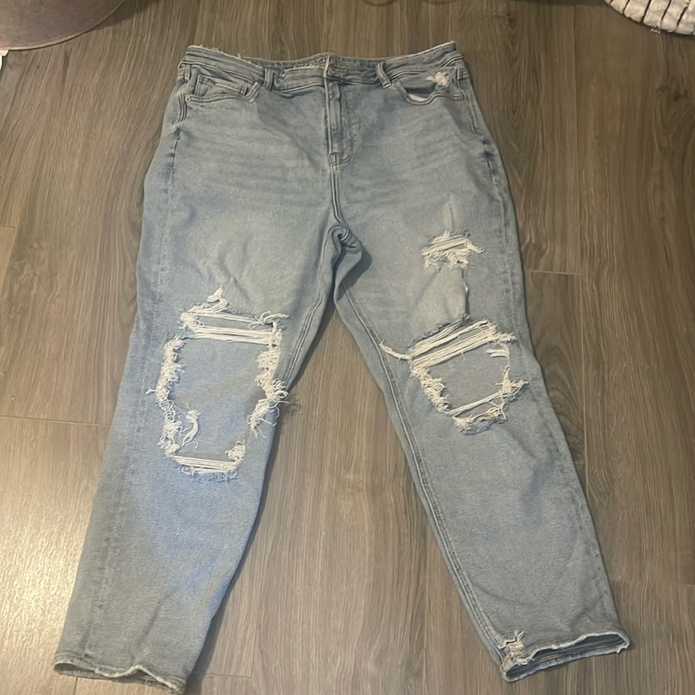 American Eagle mom jeans size 16